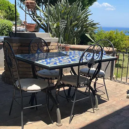 Sisina Hébergement de vacances *